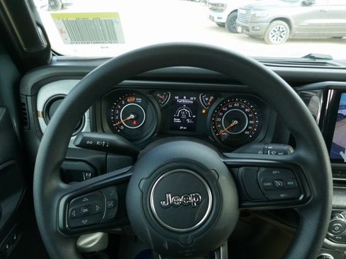 New 2026 Jeep Wrangler Unlimited Sport AWD/4WD image 19
