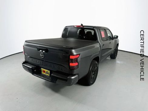 Certified 2025 Nissan Frontier SV RWD image 9