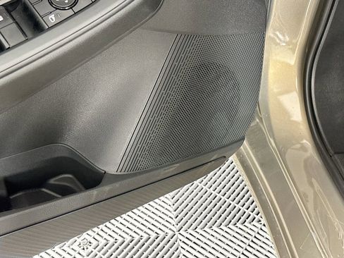 New 2026 Nissan Sentra SV w/ SV Convenience Package FWD image 25