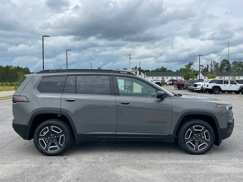 New 2026 Jeep Cherokee Laredo AWD/4WD image 19