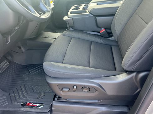 New 2026 Chevrolet Silverado 1500 Custom Trail Boss w/ LPO, Dark Essentials Package image 13