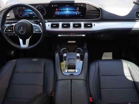 Used 2020 Mercedes-Benz GLS 450 4MATIC image 7