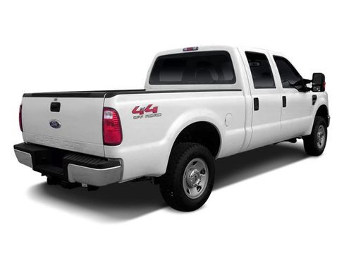 Used 2010 Ford F250 Lariat AWD/4WD image 2
