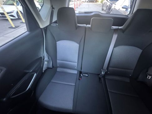 Used 2025 Kia Soul LX w/ LX Technology Package image 37