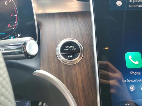 Used 2026 Mercedes-Benz GLC 300 image 35