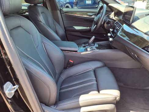 Used 2021 BMW 540i w/ Dynamic Handling Package RWD image 14