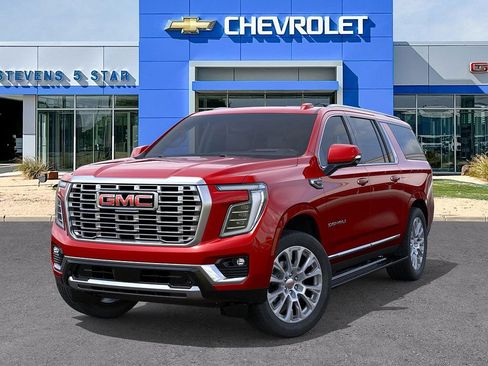 New 2026 GMC Yukon XL Denali w/ Sun & Power Step Package AWD/4WD image 6