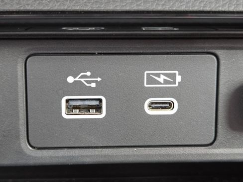 Used 2024 Honda CR-V EX image 6
