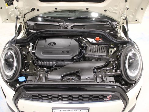 Certified 2022 MINI Cooper S w/ Driver Assistance Package image 31