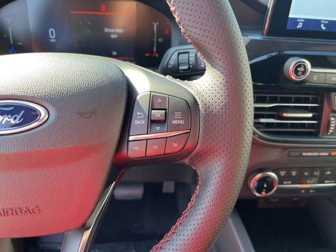 New 2026 Ford Escape ST-Line image 6