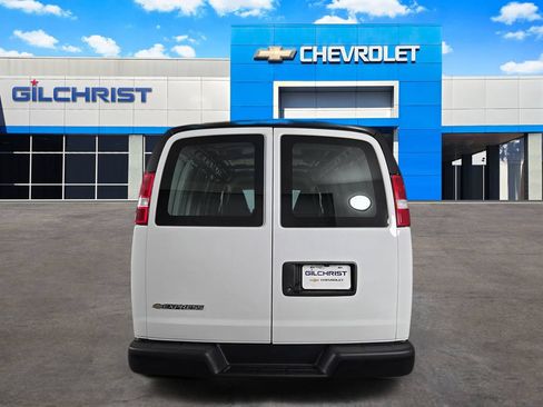 New 2026 Chevrolet Express 2500 w/ Communications Package RWD image 7