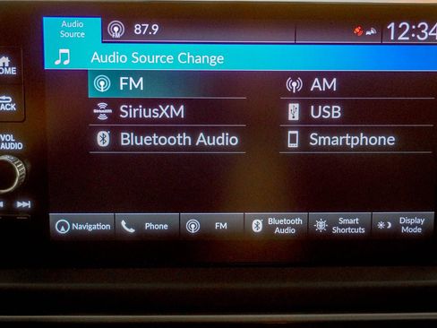 Used 2025 Honda Pilot Touring image 26