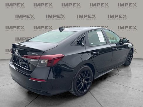 Used 2025 Honda Civic Sport image 3