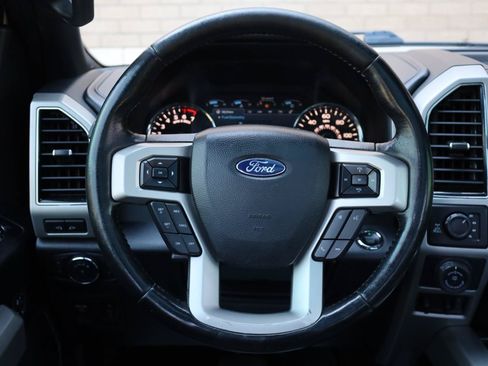 Used 2018 Ford F150 Lariat AWD/4WD image 39