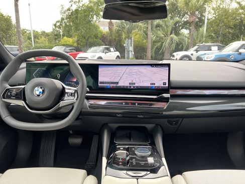 Certified 2026 BMW 540i xDrive AWD/4WD image 29