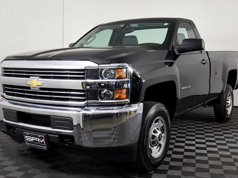 Used 2016 Chevrolet Silverado 2500 W/T w/ WT Fleet Convenience Package RWD image 3