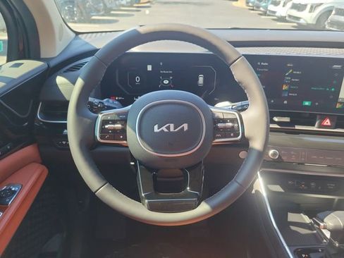 New 2026 Kia Carnival SX Prestige FWD image 11