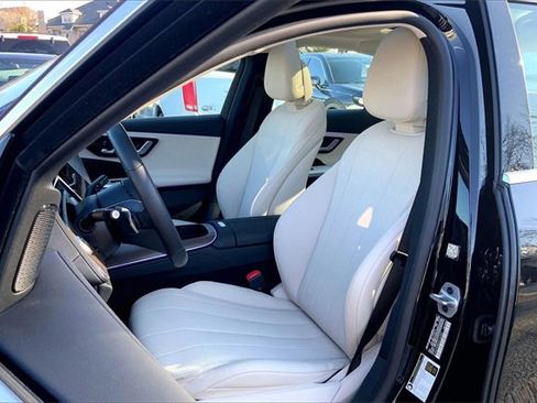 Used 2025 Mercedes-Benz E 350 4MATIC Sedan image 6