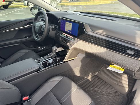 New 2026 Toyota Camry XLE AWD/4WD image 34