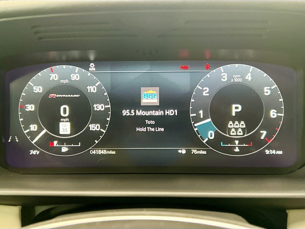 Used 2022 Land Rover Discovery HSE R-Dynamic AWD/4WD image 33