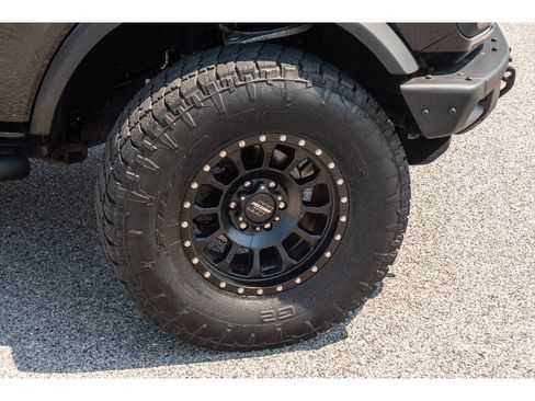 Used 2022 Ford Bronco Black Diamond AWD/4WD image 31