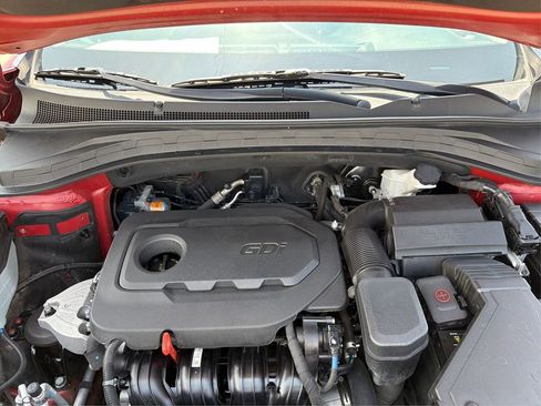 Used 2019 Hyundai Santa Fe SE FWD image 12