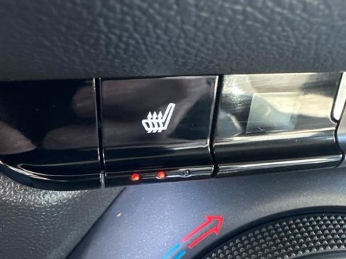 Used 2023 Chevrolet Blazer LT w/ Convenience Package image 19