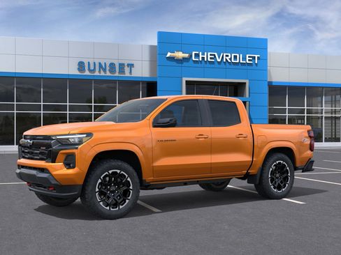 New 2026 Chevrolet Colorado Z71 w/ Technology Package AWD/4WD image 2