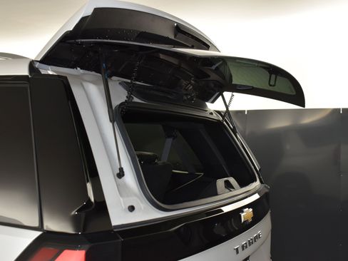 New 2025 Chevrolet Tahoe Premier image 39