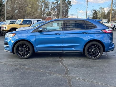 Used 2019 Ford Edge ST w/ Equipment Group 401A image 3