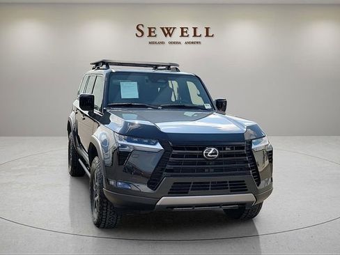 Used 2025 Lexus GX 550 AWD/4WD image 7