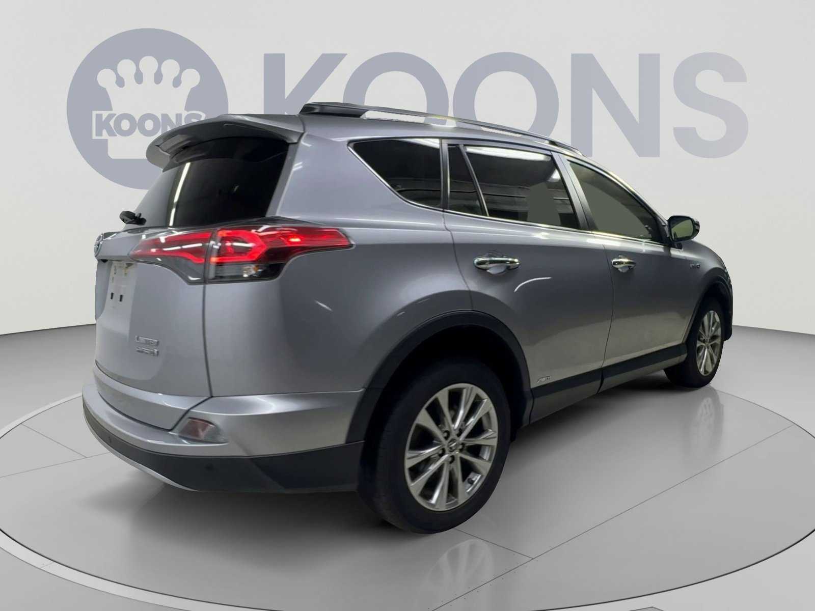 Used 2017 Toyota RAV4 Limited AWD/4WD image 11