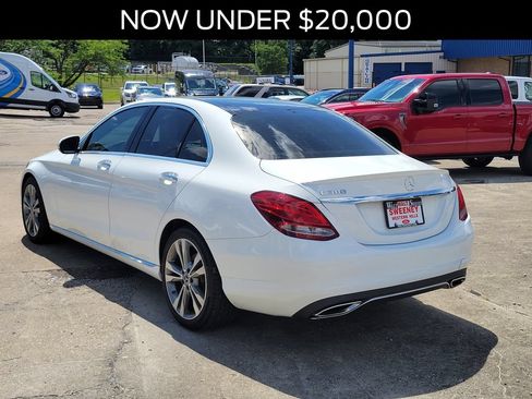 Used 2018 Mercedes-Benz C 300 Sedan w/ Multimedia Package image 3