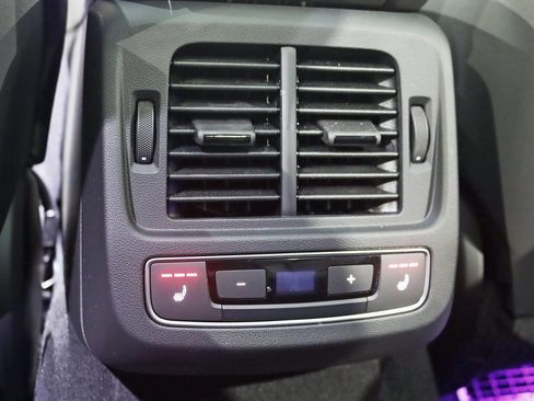 Used 2023 Audi e-tron GT Premium Plus w/ Performance Package image 26