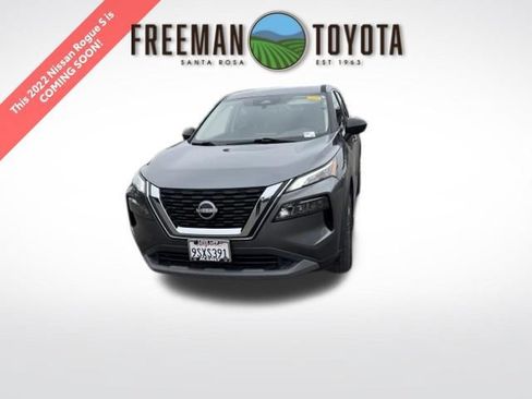 Used 2022 Nissan Rogue S AWD/4WD image 1