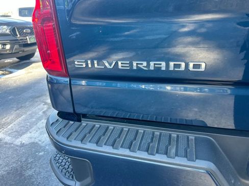 Certified 2021 Chevrolet Silverado 1500 Custom image 32