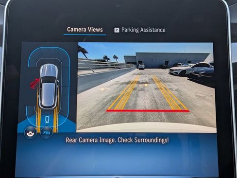 Used 2026 Mercedes-Benz GLC 300 4MATIC image 12