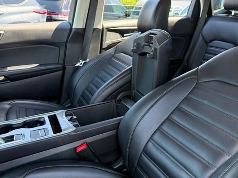 Used 2024 Ford Edge SEL w/ Convenience Package AWD/4WD image 28