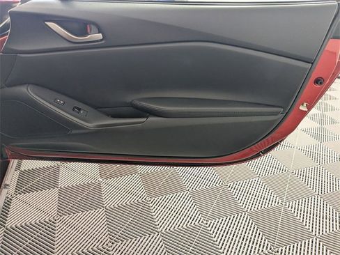 Used 2024 MAZDA MX-5 Miata Sport image 26