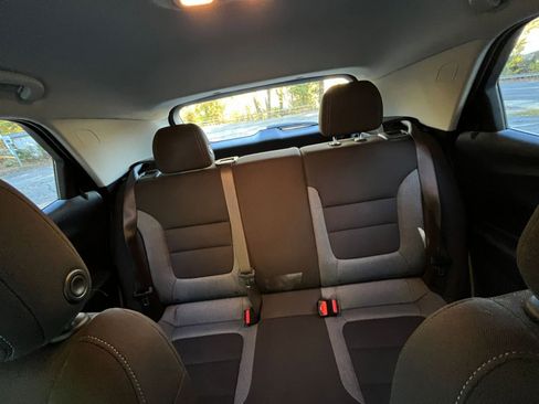 Used 2025 Chevrolet TrailBlazer LT image 34