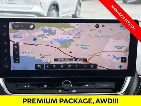 Used 2024 Nissan Altima 2.5 SR w/ SR Premium Package AWD/4WD image 19