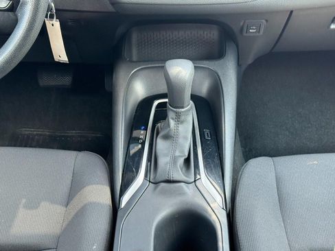 Used 2024 Toyota Corolla LE FWD image 16