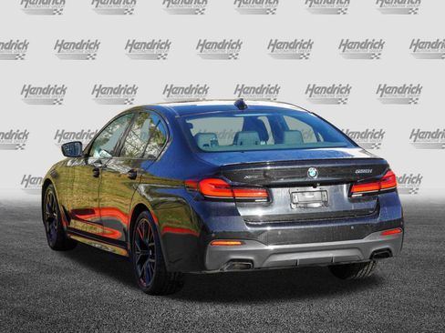 Certified 2023 BMW 530i xDrive w/ M Sport Package image 6