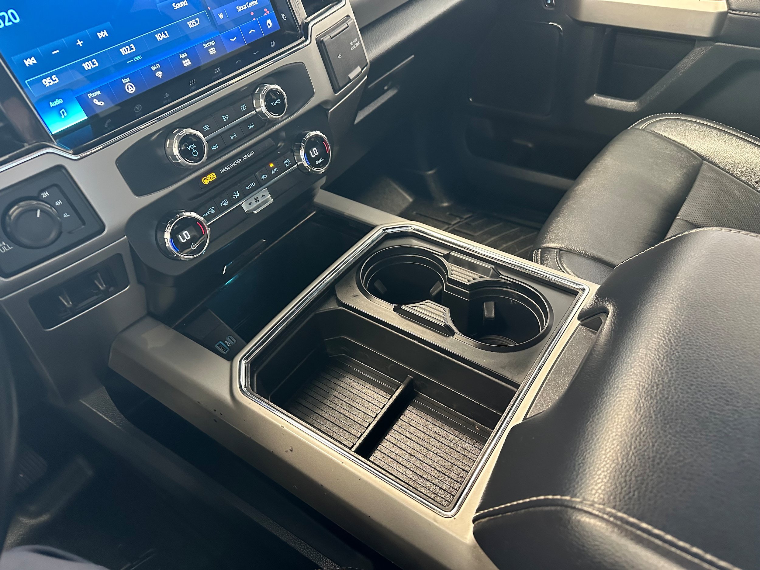 Used 2022 Ford F250 Lariat AWD/4WD image 19