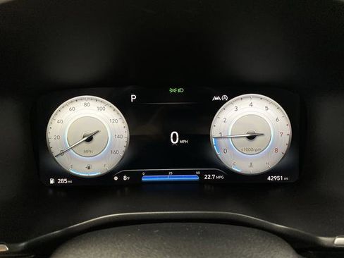 Used 2021 Hyundai Santa Fe SEL w/ Convenience Package image 16