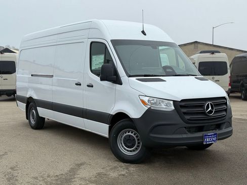 New 2026 Mercedes-Benz Sprinter 2500 image 1