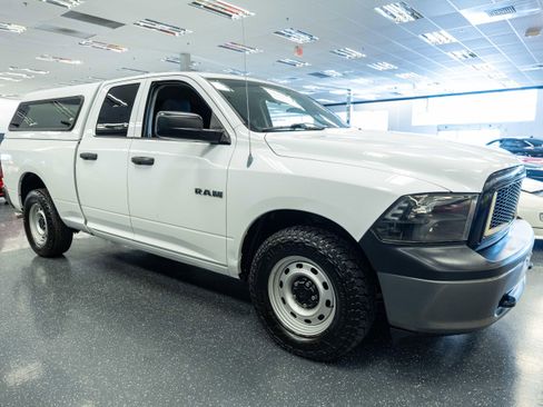 Used 2010 Dodge Ram 1500 Truck ST w/ ST Popular Equipment Group AWD/4WD image 4