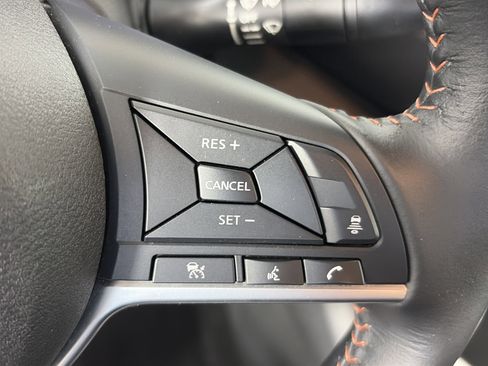 Certified 2023 Nissan Sentra SR FWD image 29
