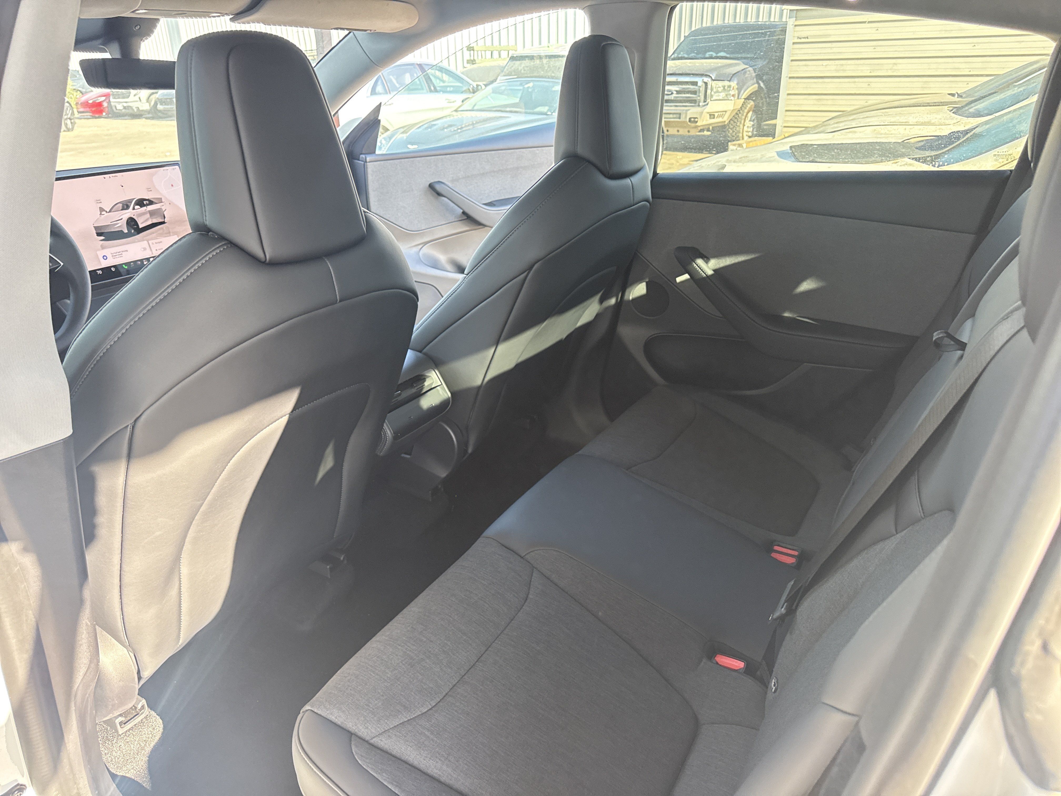 Used 2026 Tesla Model Y 2WD image 9