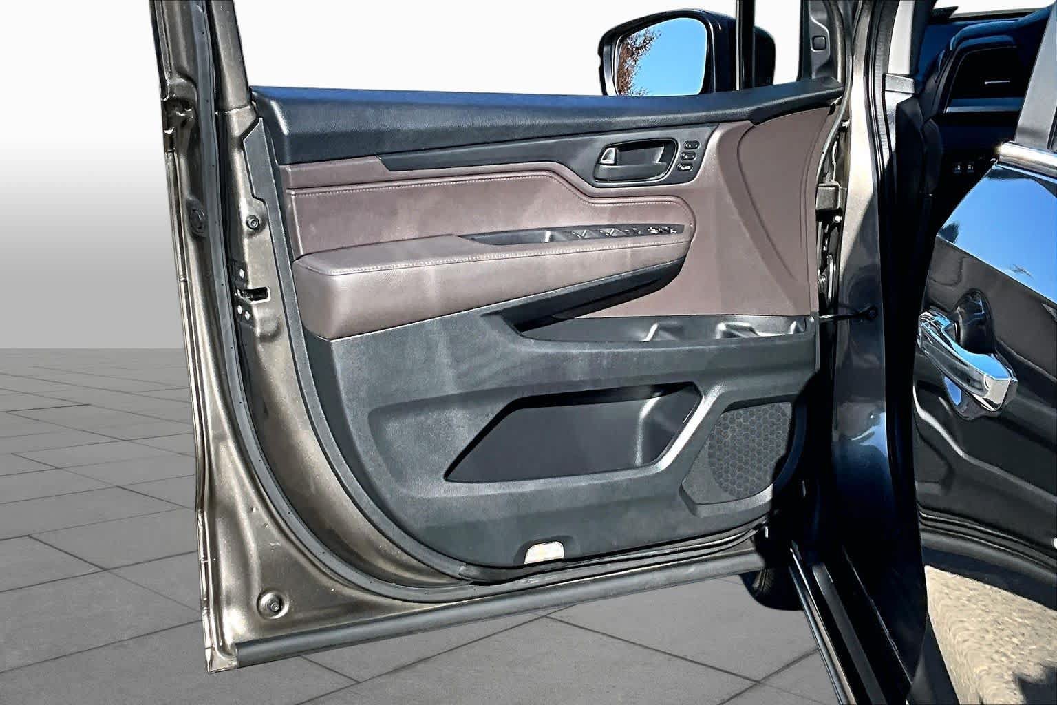 Used 2018 Honda Odyssey EX-L image 21